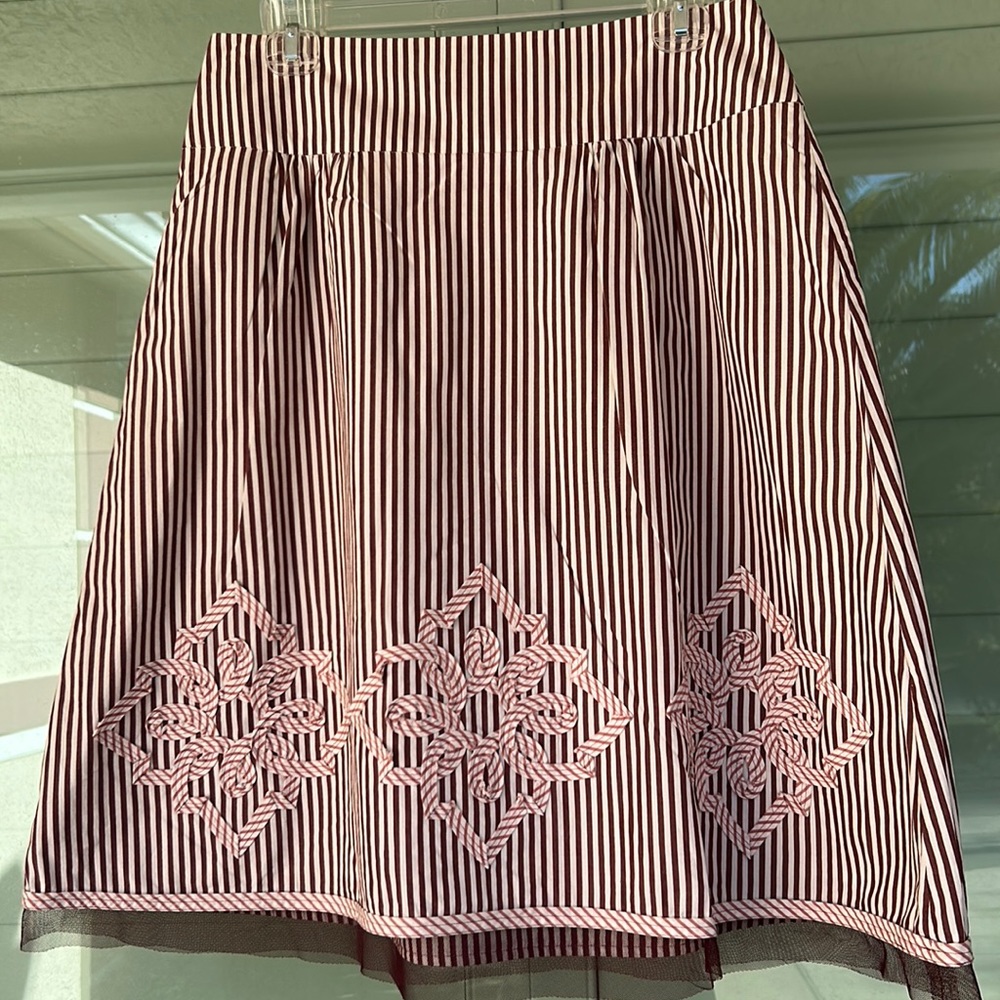 ANN TAYLOR LOFT Purple/Violet/White Vertical Strip A-lines Skirt Size 6